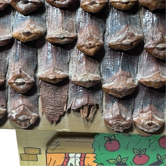 Vintage Custom Wood Cottage House Purse - Picture 12 of 13